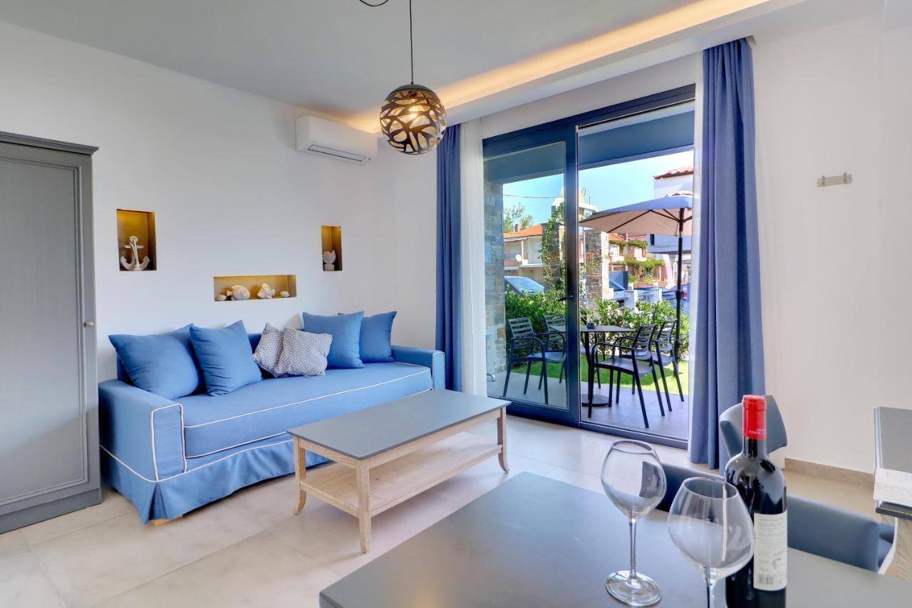 Theros Villas & Suites Chrysi Ammoudia Ngoại thất bức ảnh
